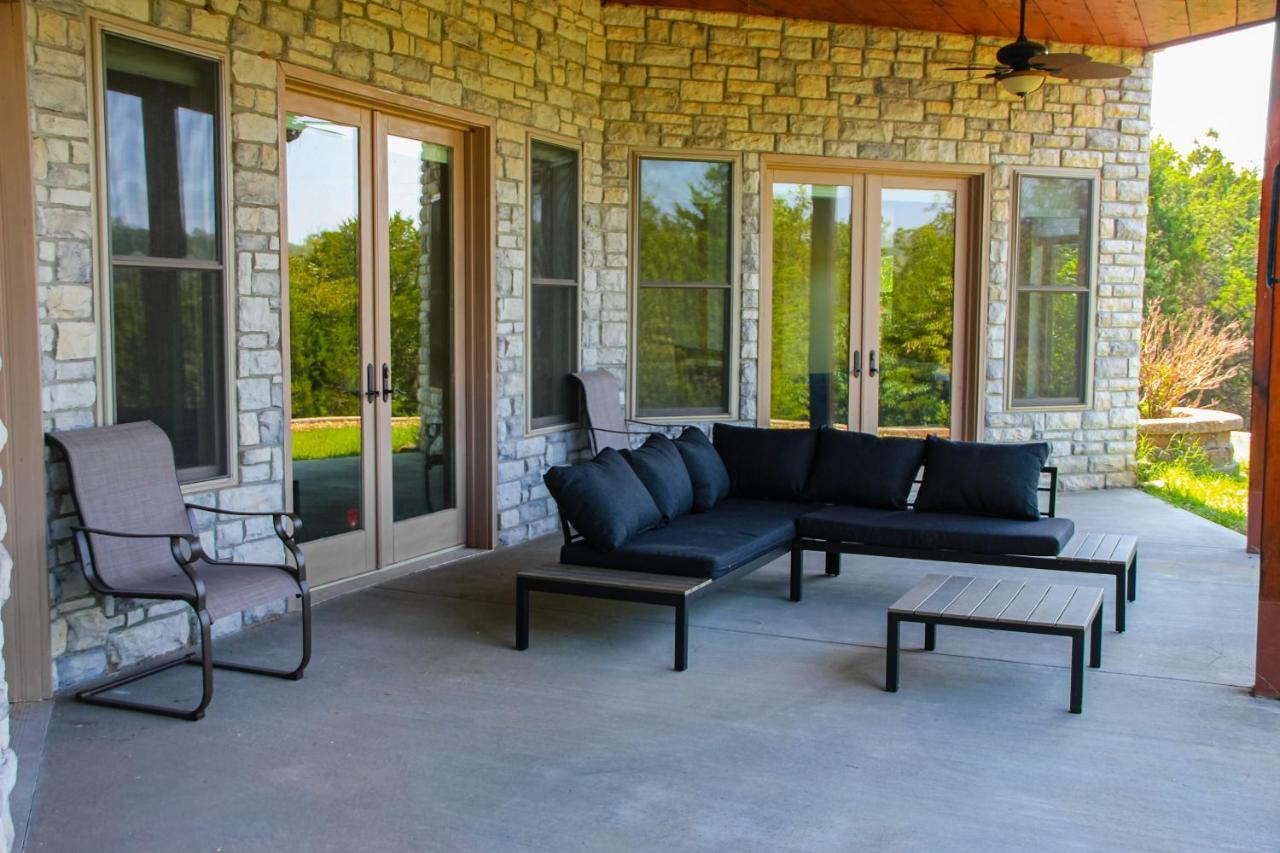 Treetop View Sanctuary Branson Exterior photo