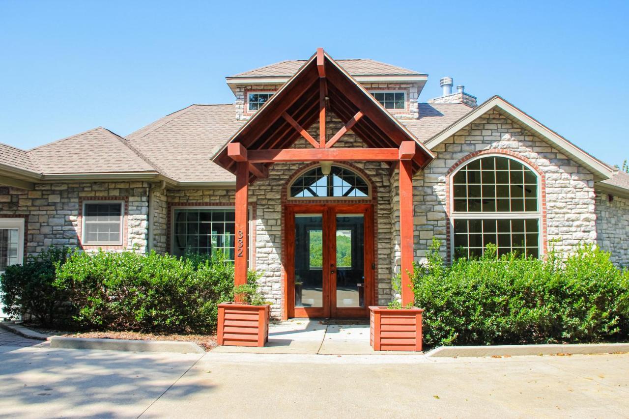 Treetop View Sanctuary Branson Exterior photo